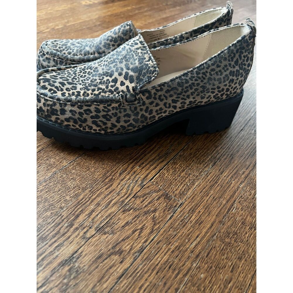 Hush Puppies Leopard Print Slip On Loafers Women's Size 7.5
